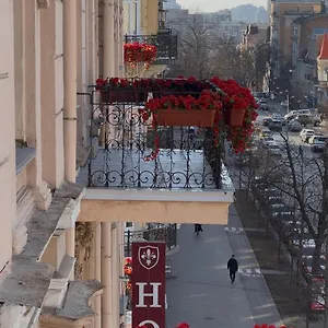 Royal Grand 3*, Kiev Ucrania
