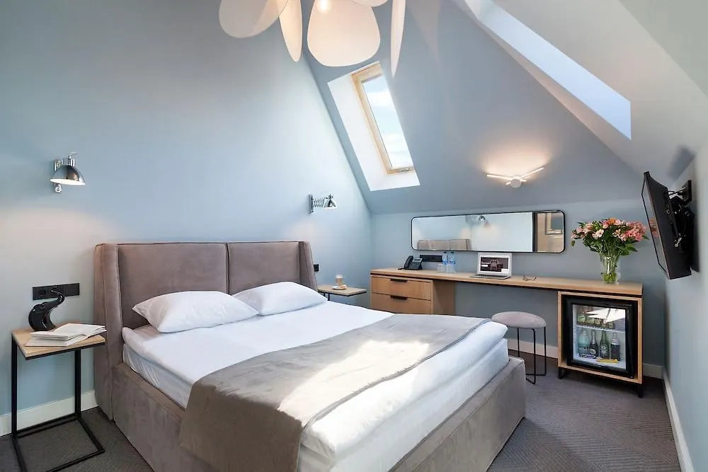 Ferenc Hotel & Restaurant Lvov 4*,
